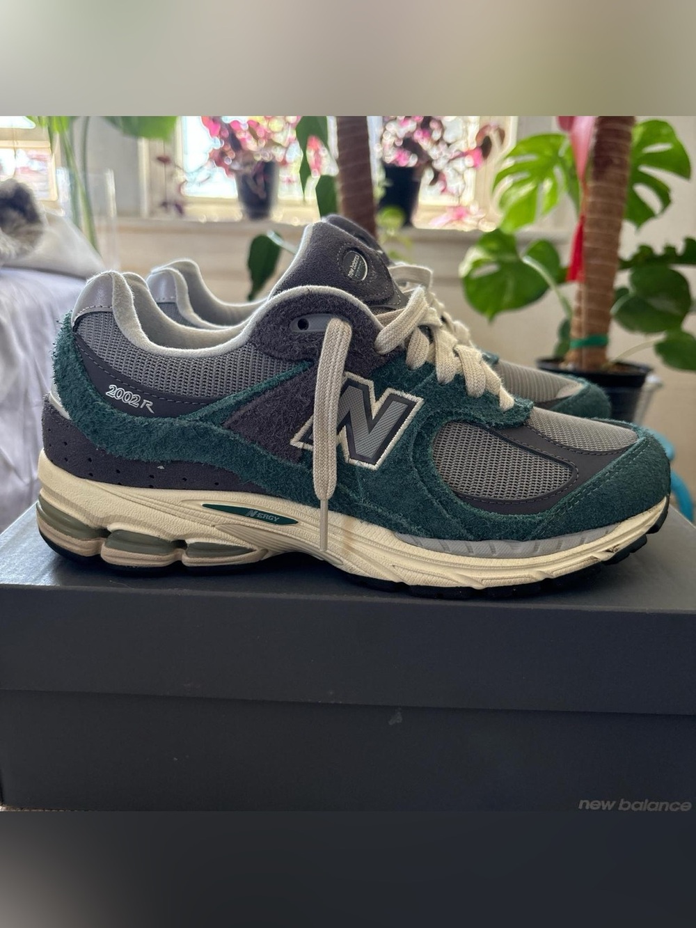 New Balance 2002R Teal & Gray Sneakers
